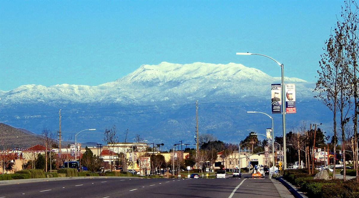View of Mt. San Jacinto from Newport Road in Menifee, California